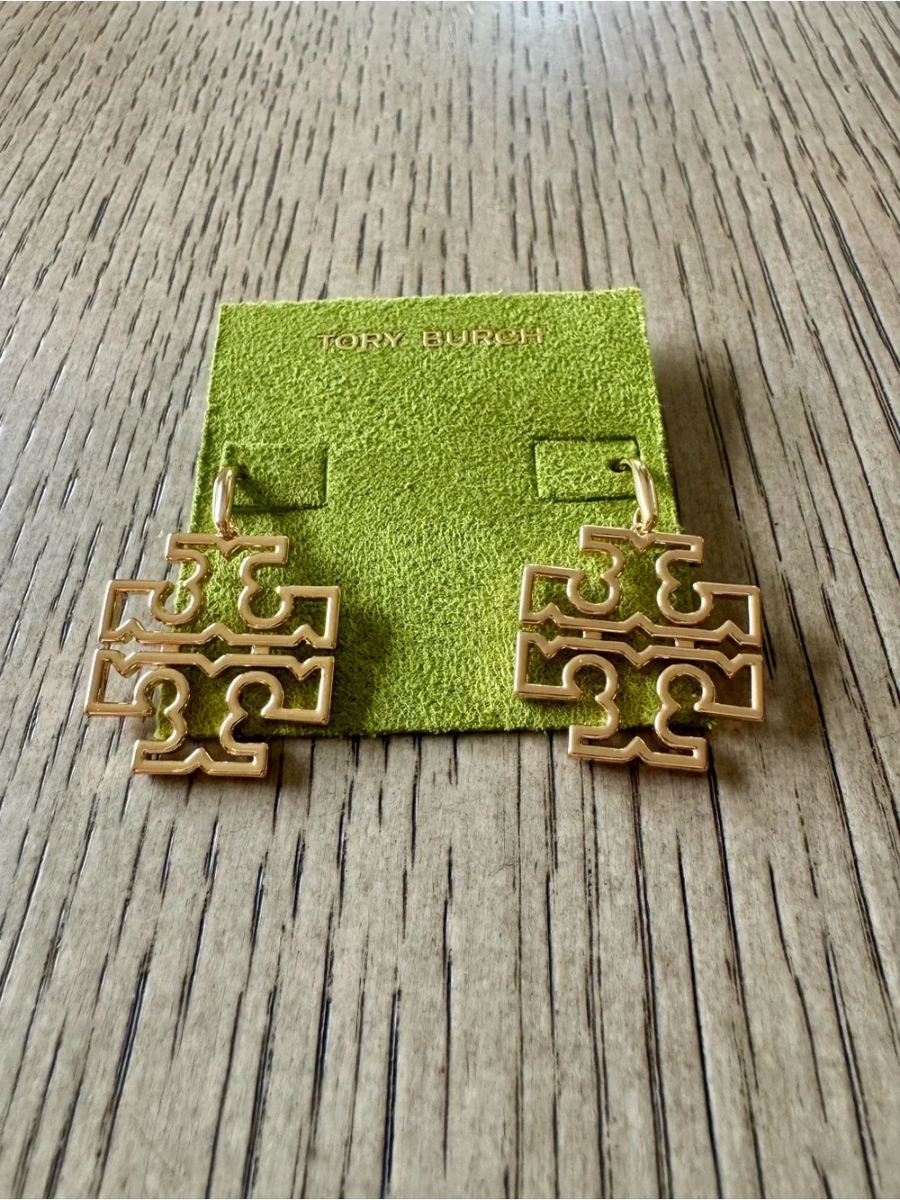 Tory Burch britten logo