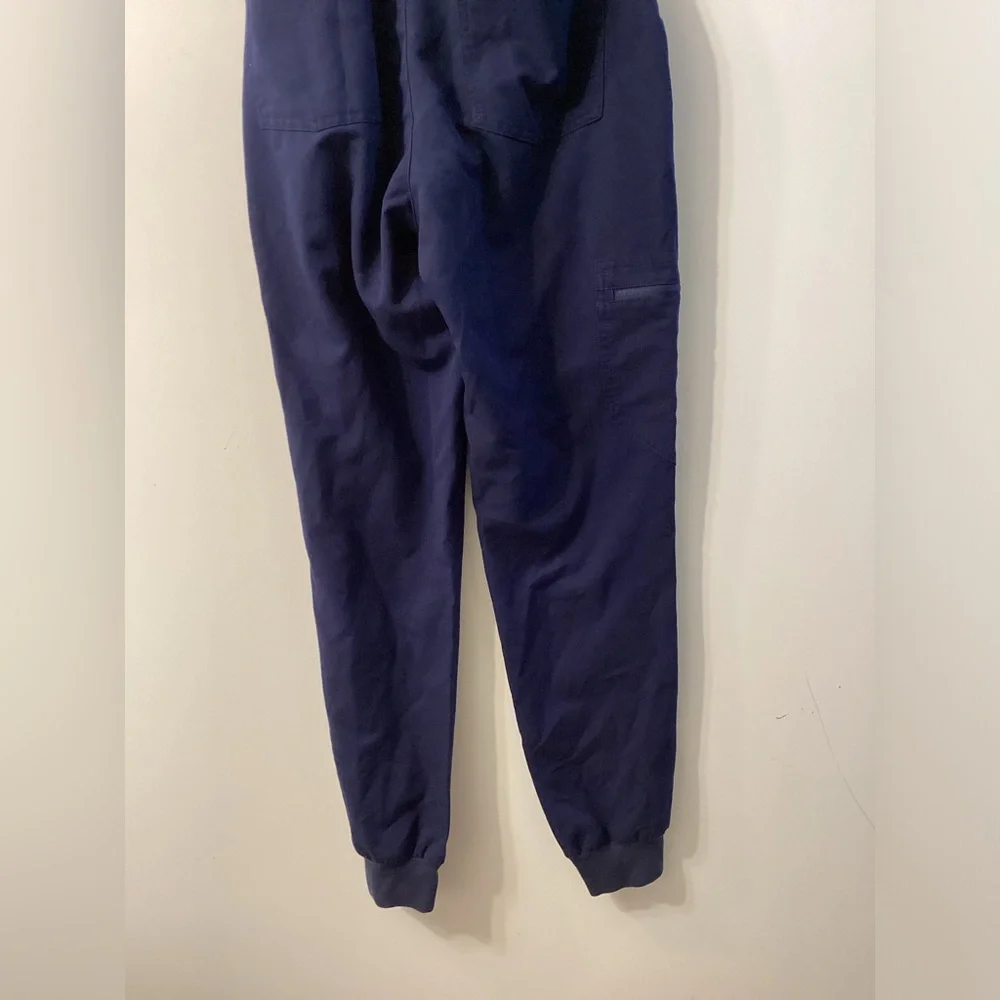 Figs stylish navy