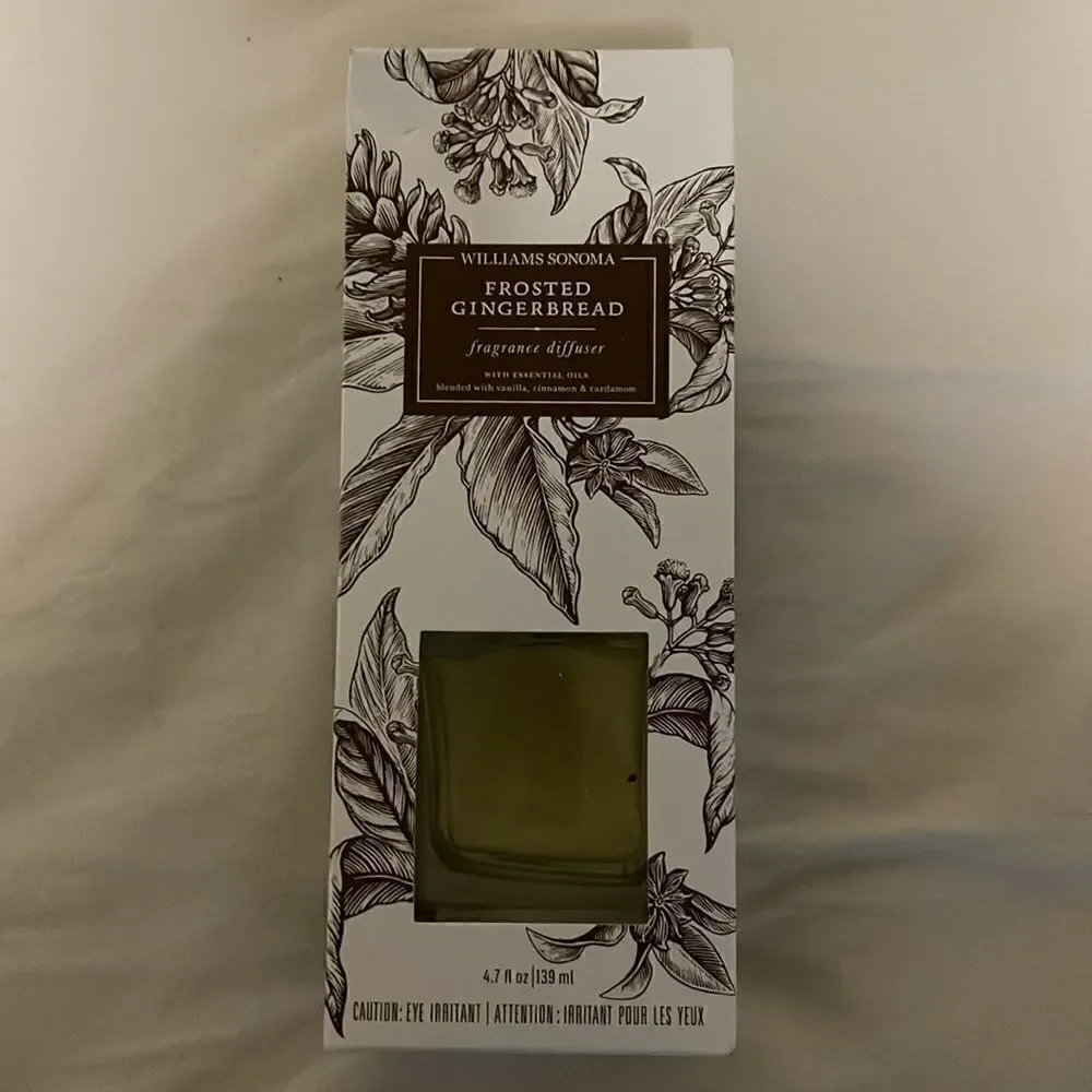 Williams Sonoma Frosted Gingerbread Diffuser NIB