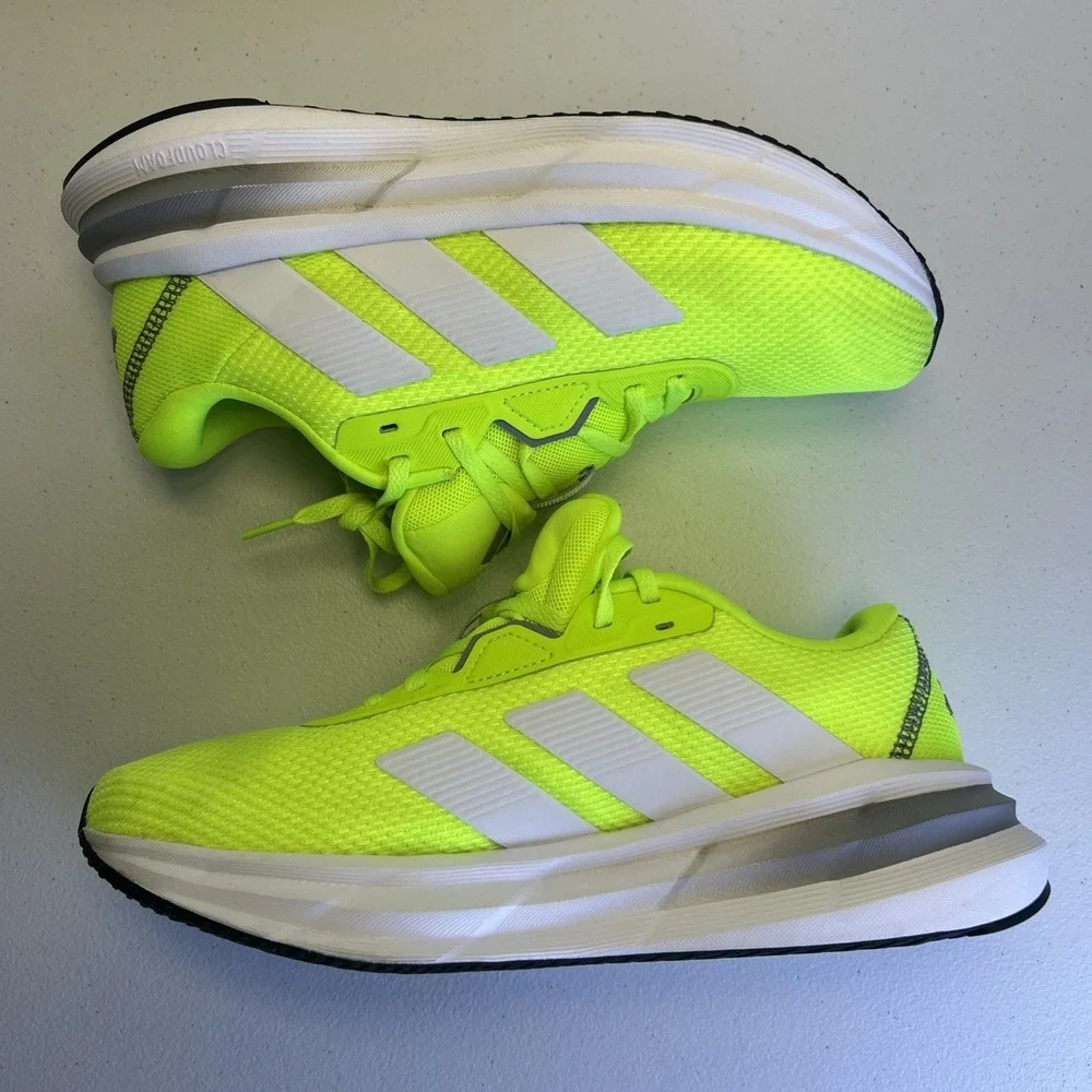 adidas Galaxy 7 Lucid Lemon Neon Green Running Shoes Men's Size 6.5 JQ2624