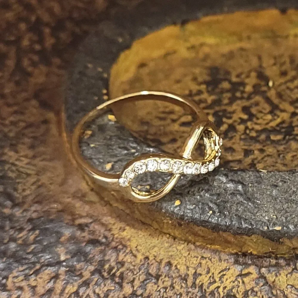 Carricks Designs women dainty