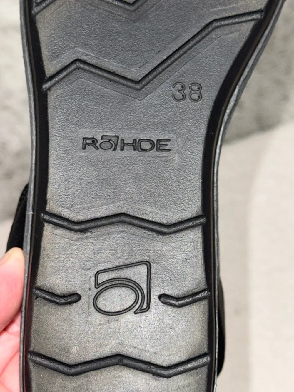 Rohde stunning ultra