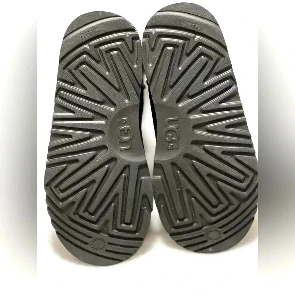 UGG details care