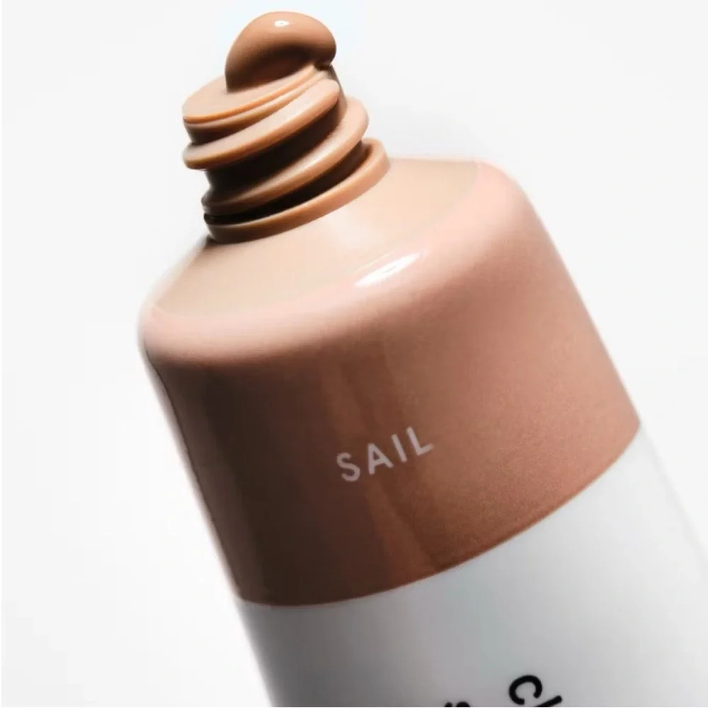 Glossier collection seamless