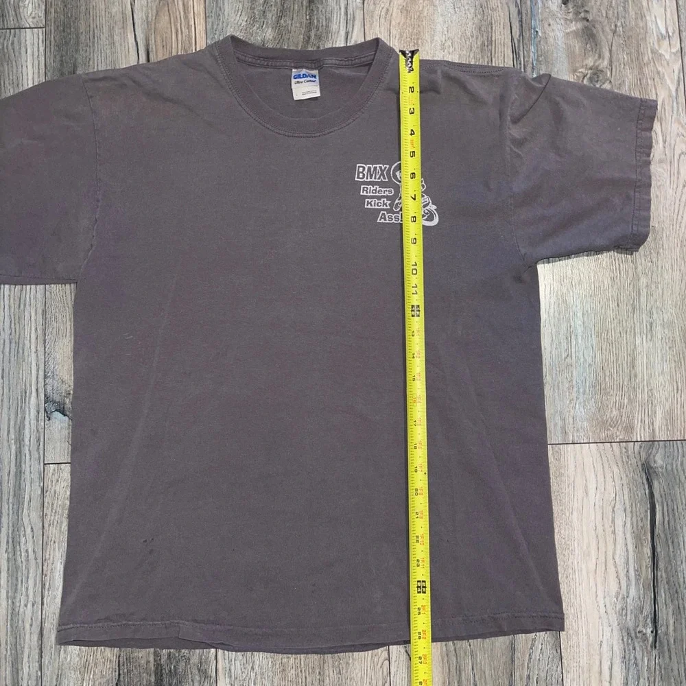 Gildan some wear