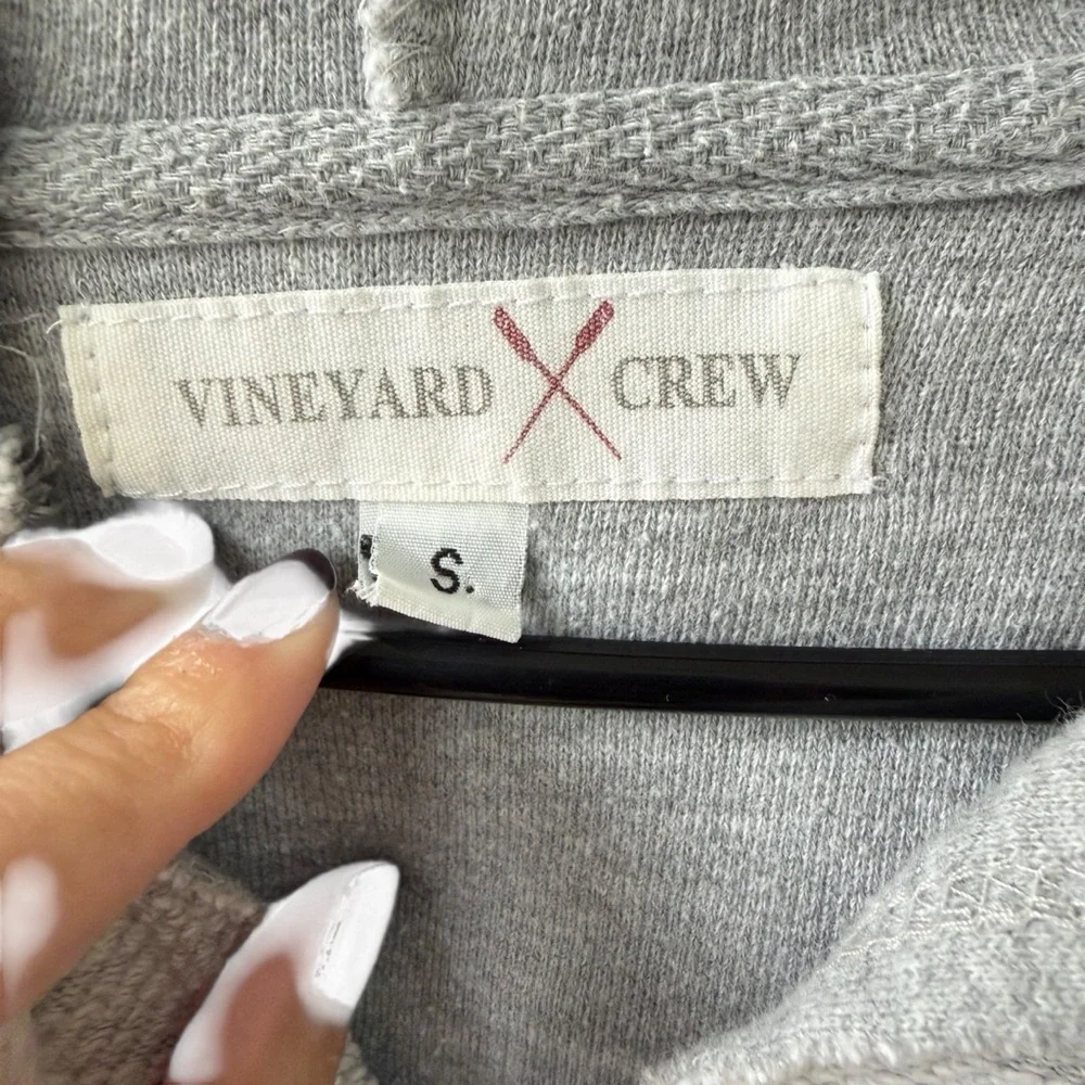 Vineyard Vines this vineyard