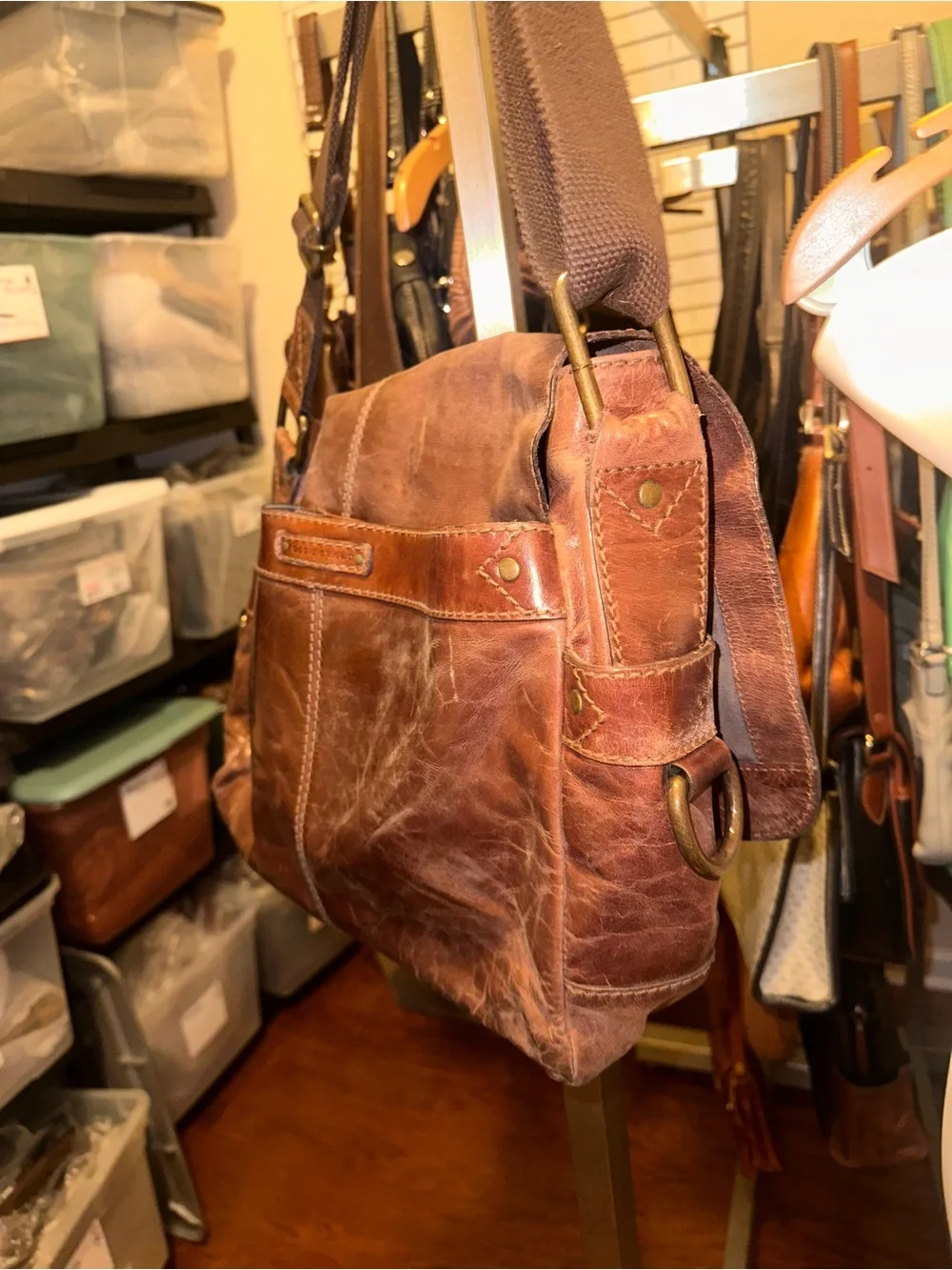 Fossil brown distressed