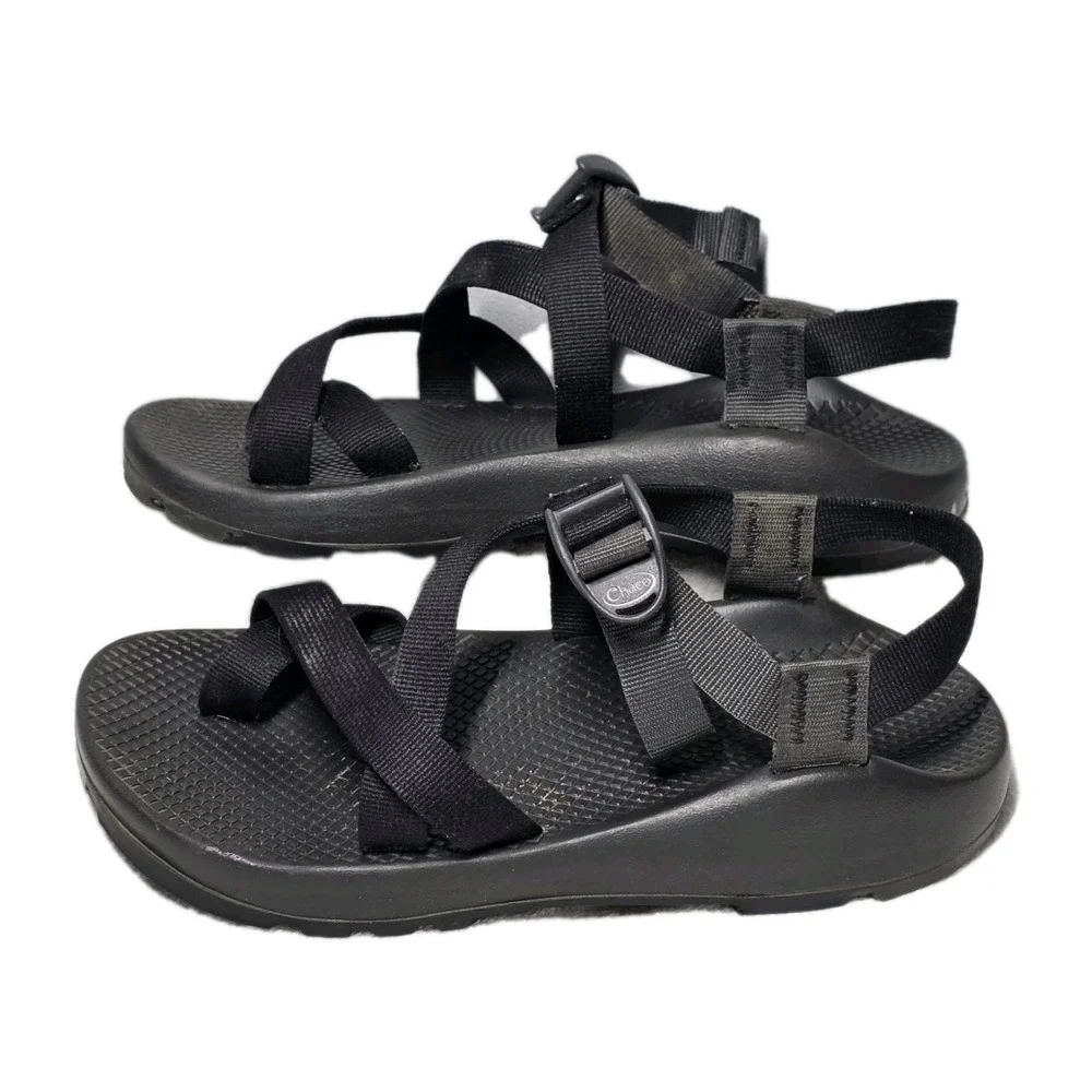 Chaco men size