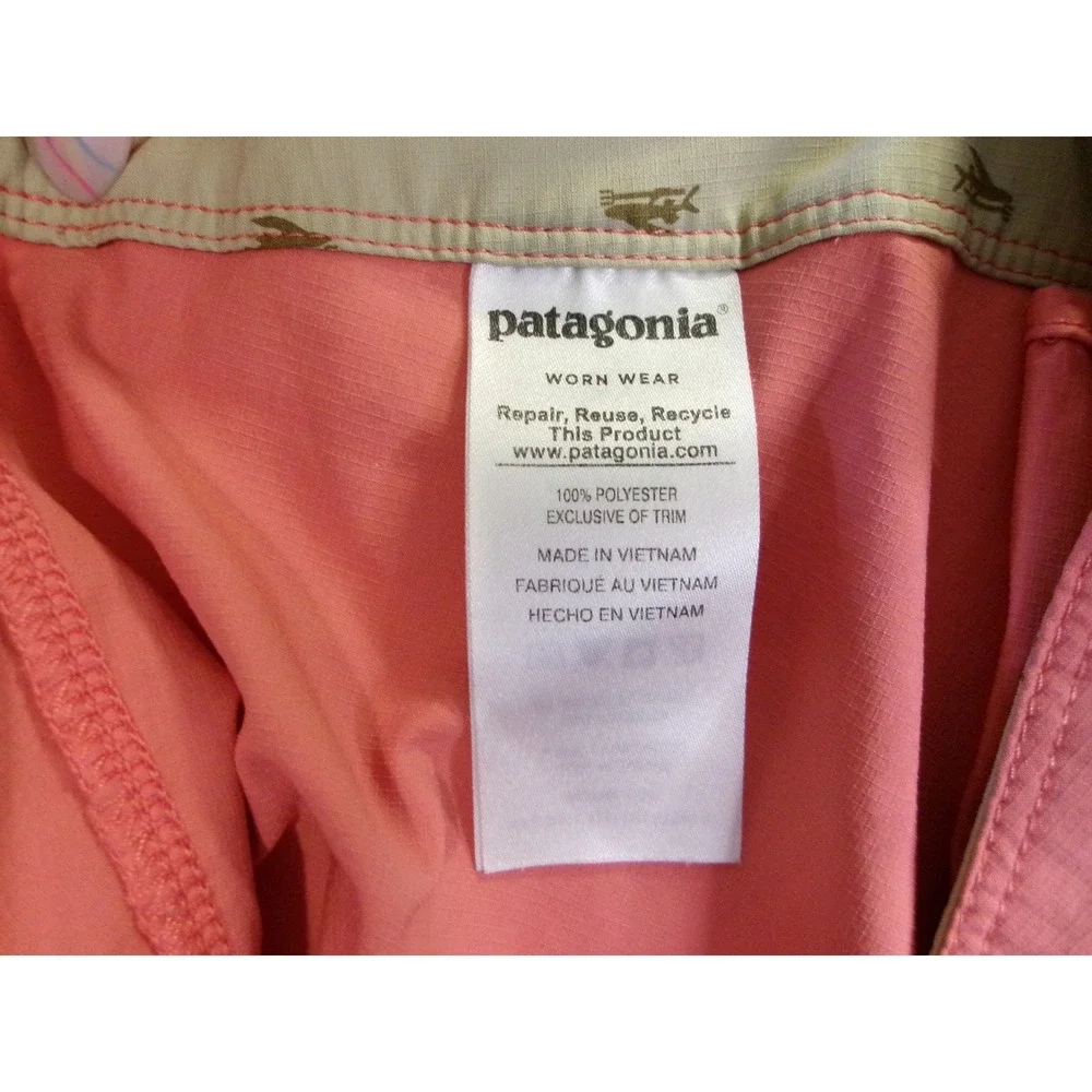 Patagonia seen they zippered