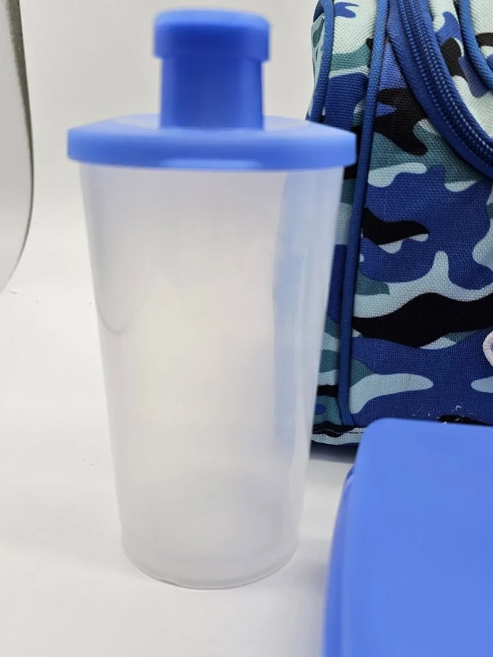 Tupperware lunch box