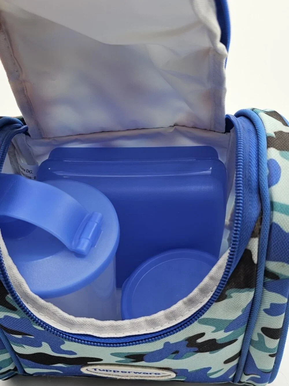 Tupperware lunch box