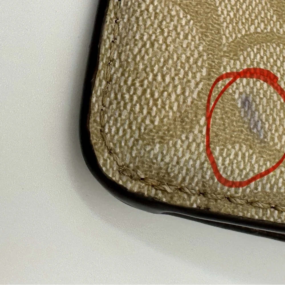 Coach authentic key