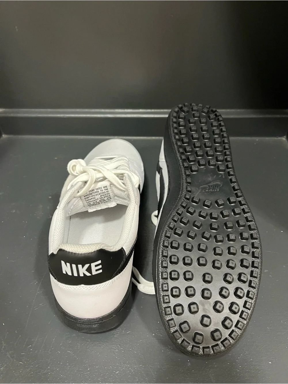 Nike field general