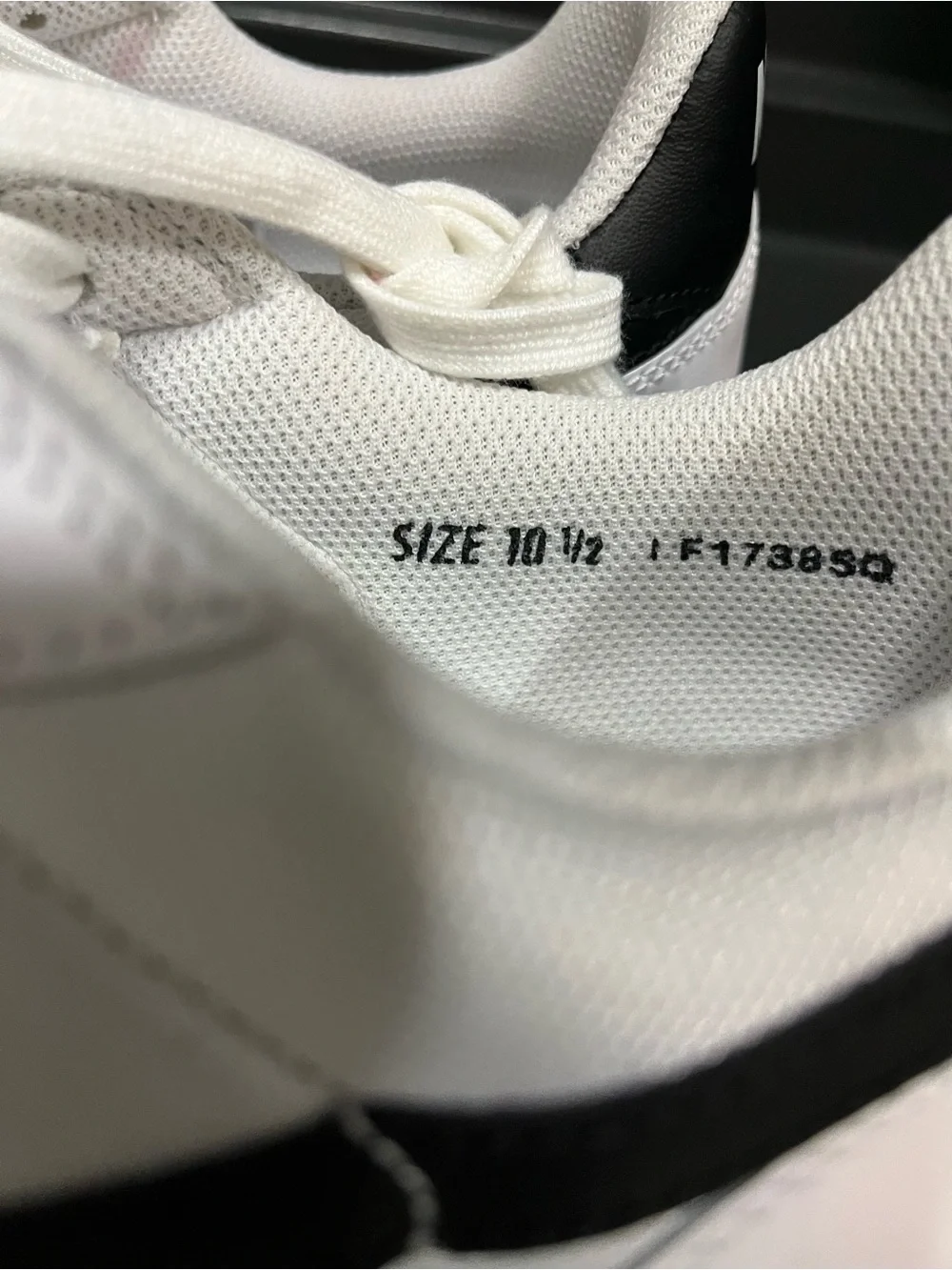 Nike field general