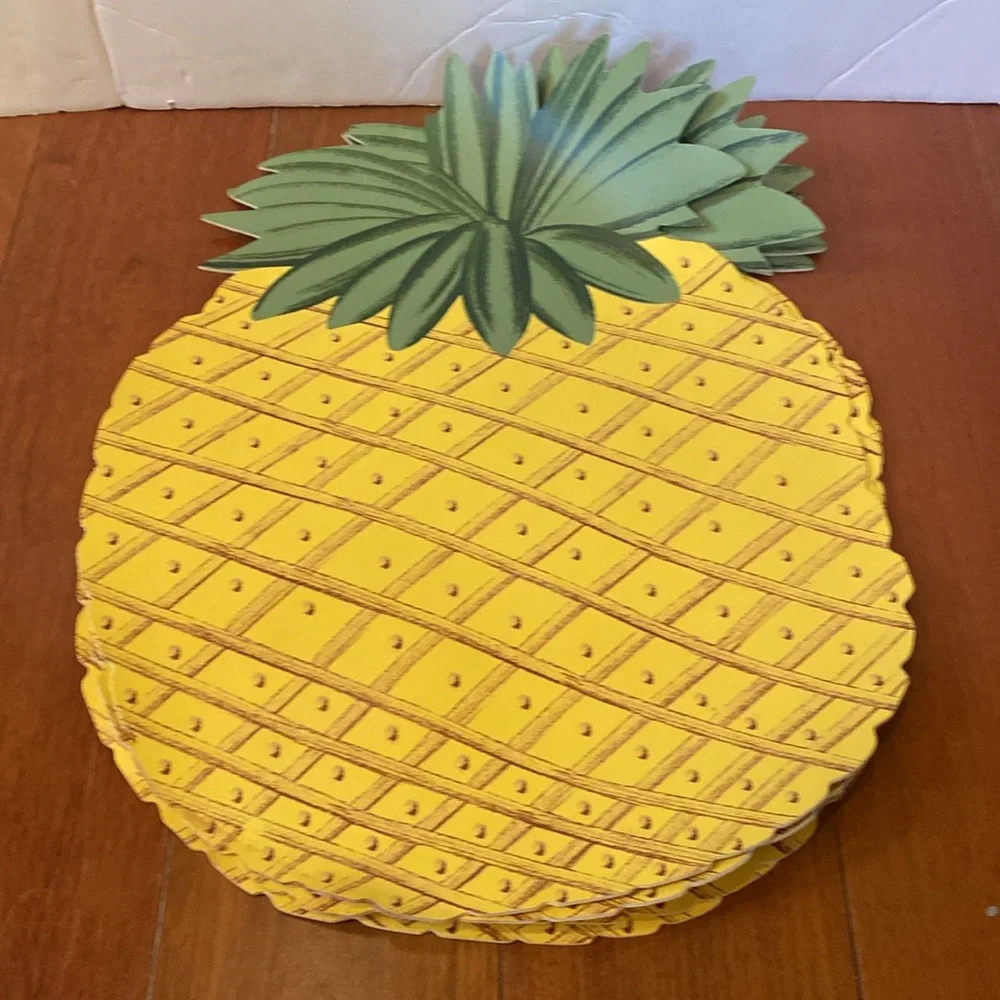 Tropical fruit  pineapple table placemats set of 4 summer 17x13” new