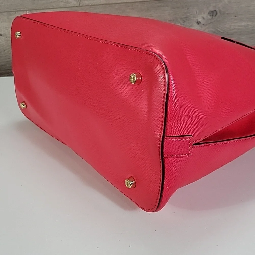 Tory Burch fuchsia red