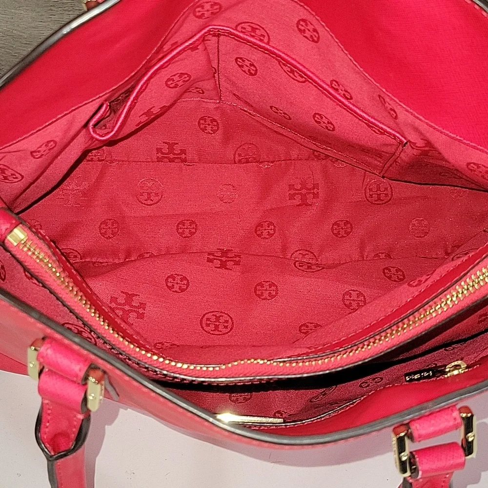 Tory Burch fuchsia red