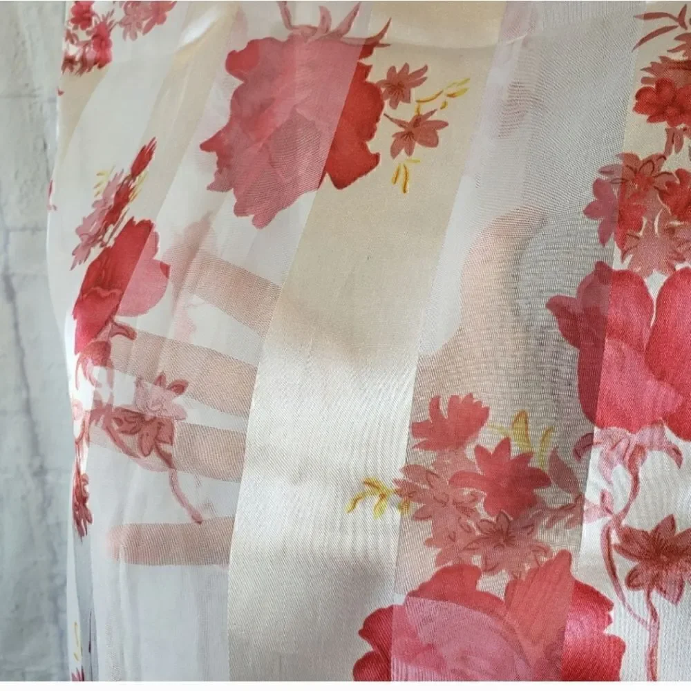 Vintage item sheer