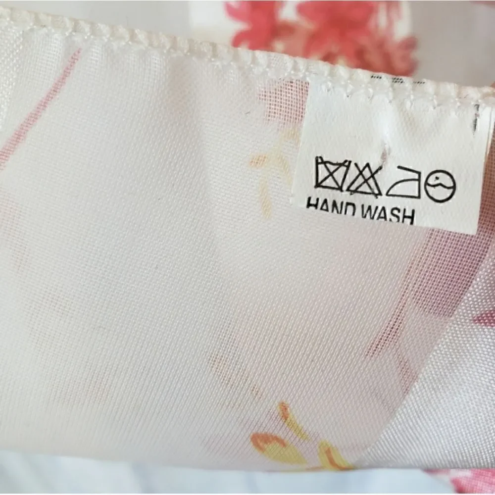 Vintage item sheer