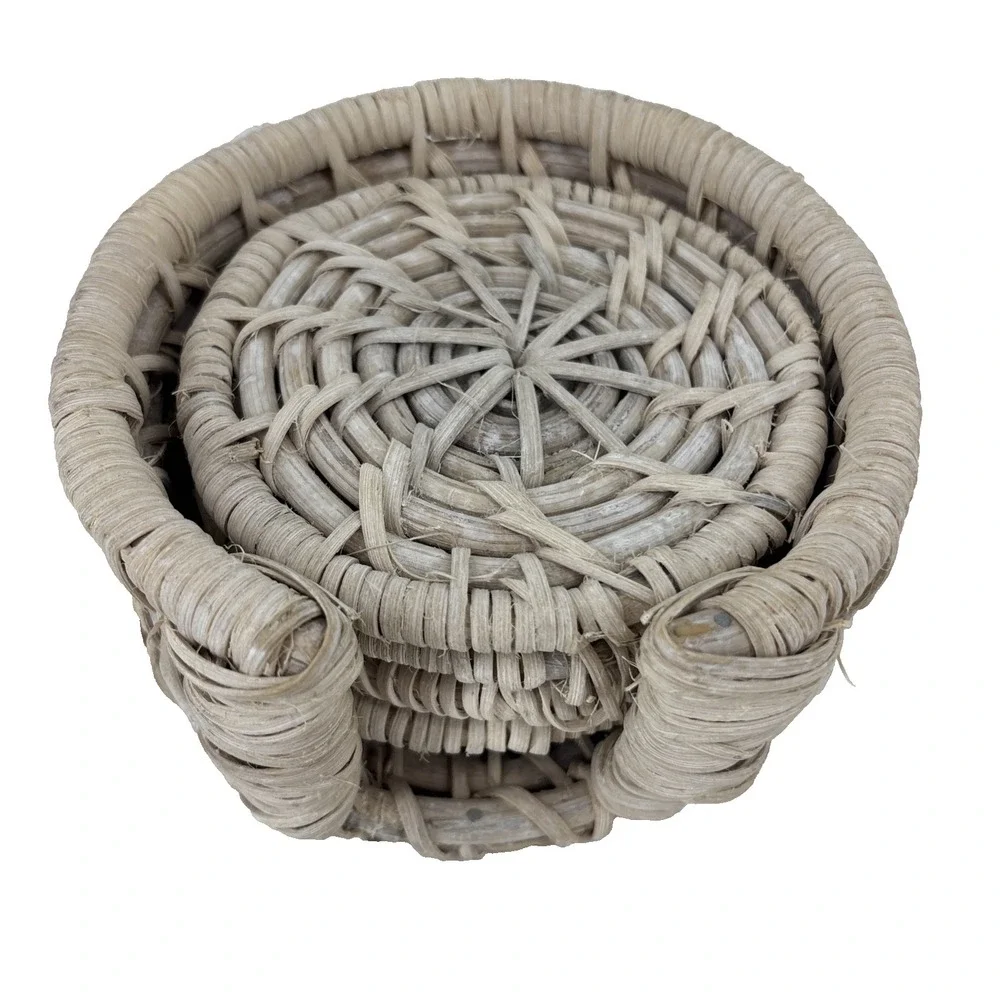Vintage‎ Wicker Coasters Set of 4 Holder Rattan Cottagecore Home Decor Cottage