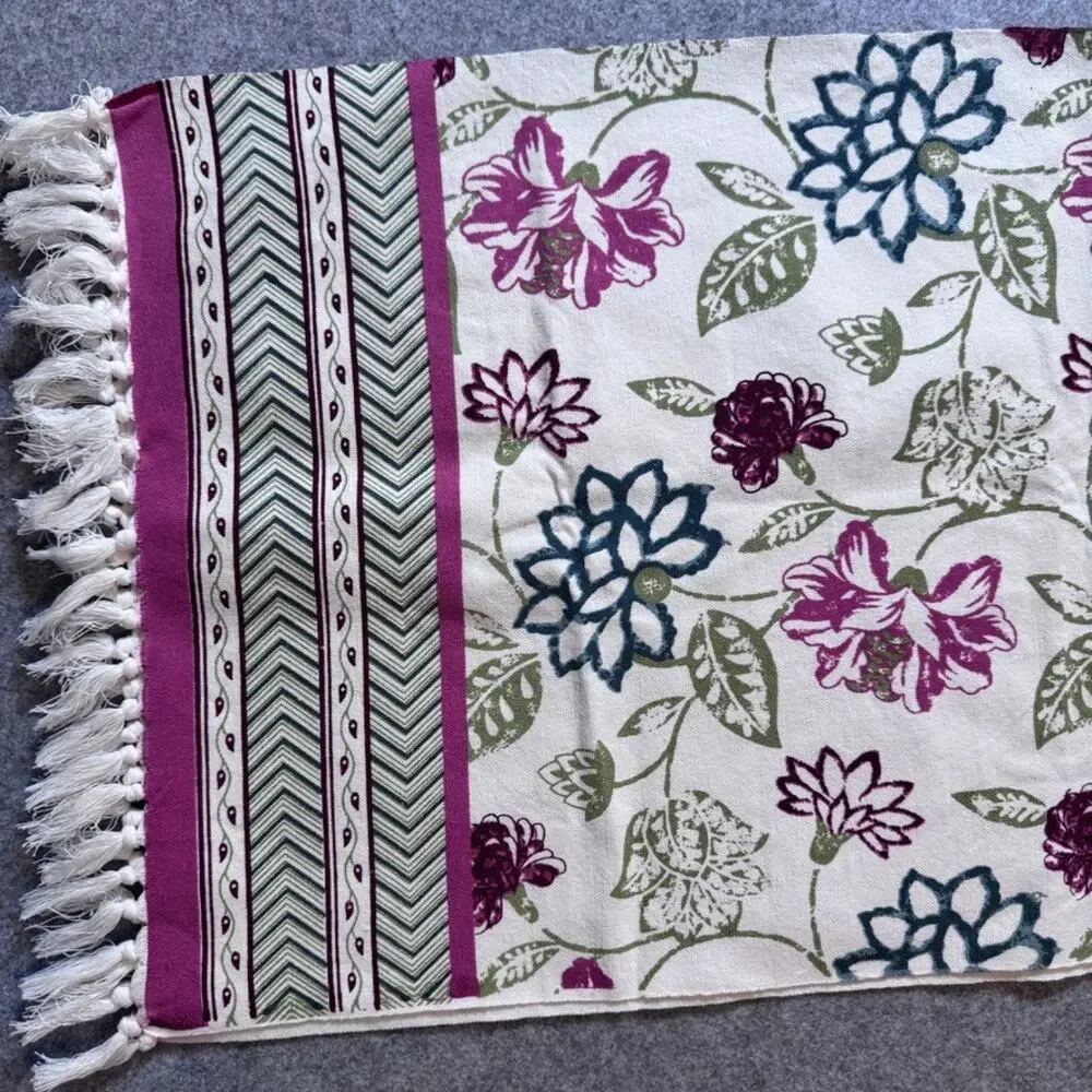 Cynthia Rowley Floral Table Runner Tassel Fringe 100% Cotton 19x80 Boho Cottage