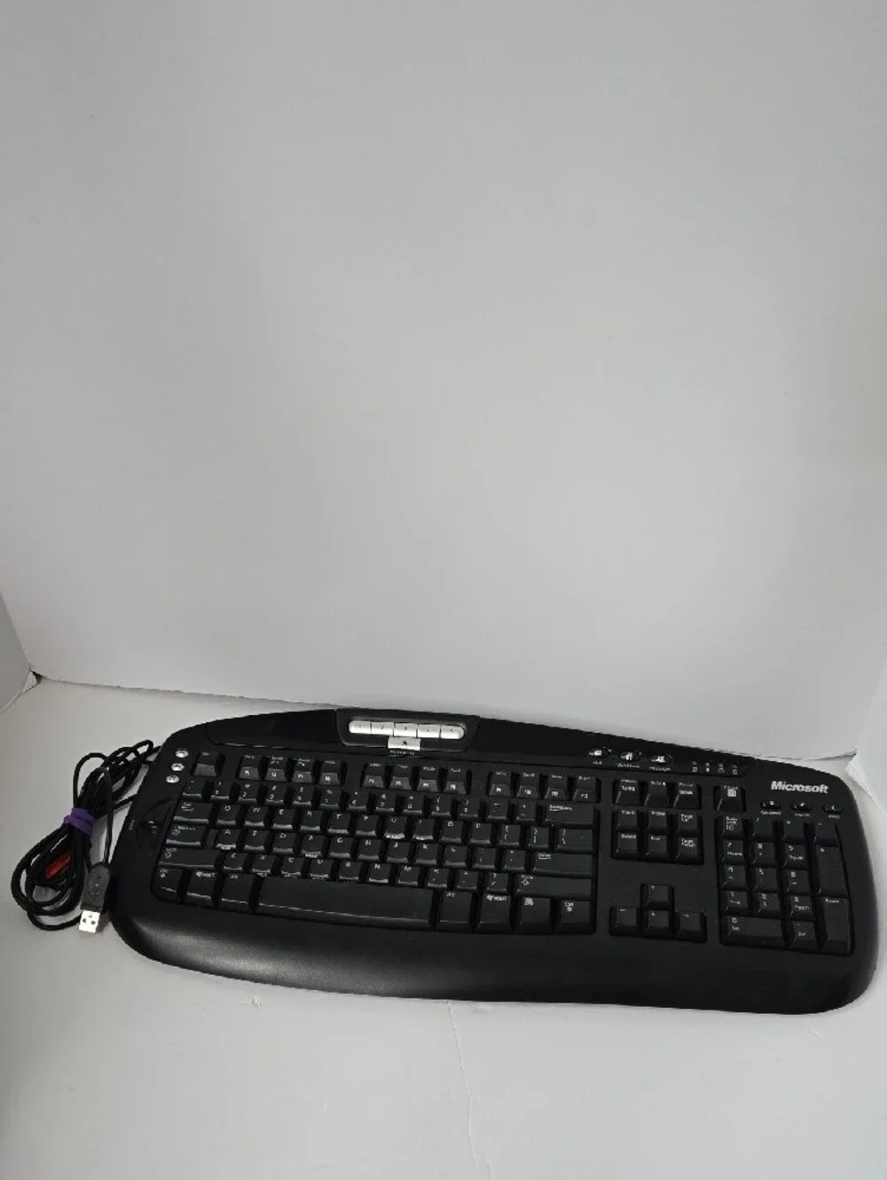Microsoft USB Wired Digital Media Keyboard 1.0A Model 1031 - Black