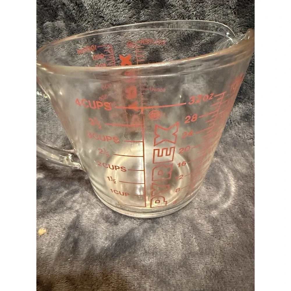 Pyrex liter valuable