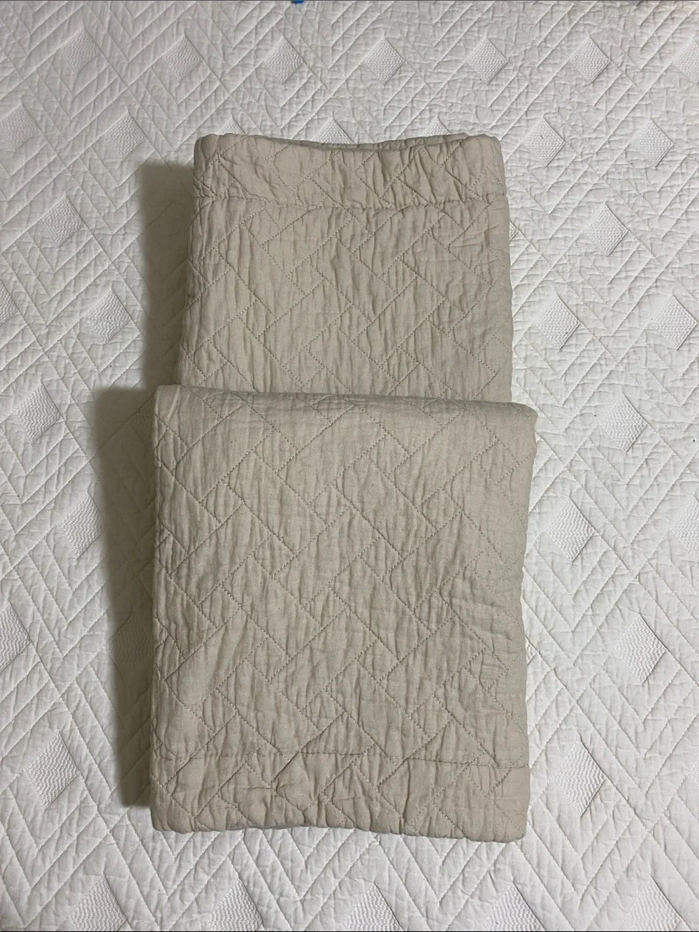 Lot of 2--TOMMY BAHAMA King Size Quilted Pillow Cases