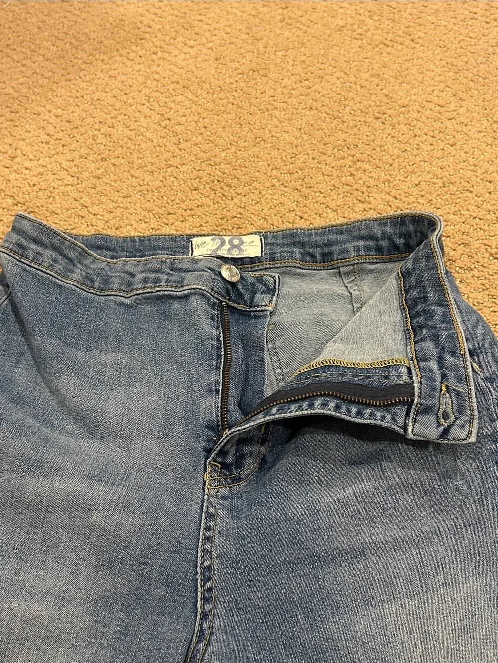 We The Free Extreme Wide Leg Flare Jeans Women’s Size 28
