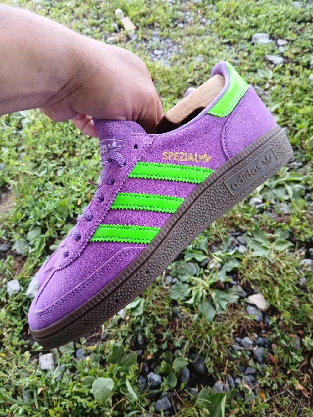 adidas spezial athletic