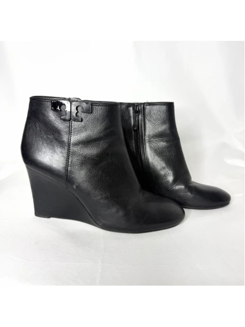 Women's Tory Burch Lowell Black Leather Wedge Ankle Boots Size 9.5