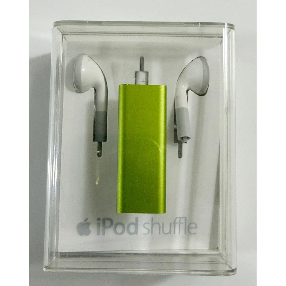 Apple iPod Shuffle 3rd Gen 2GB Green Digital Music Player A1271 New