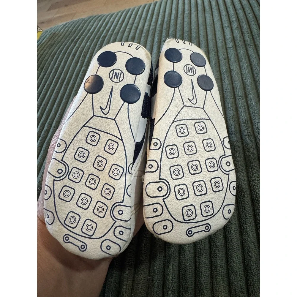 Nike adorable pair