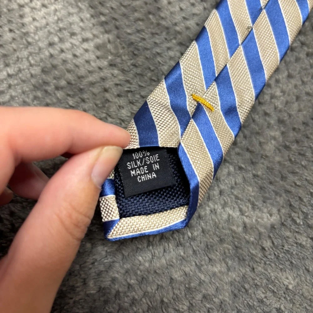 Nautica 100% silk