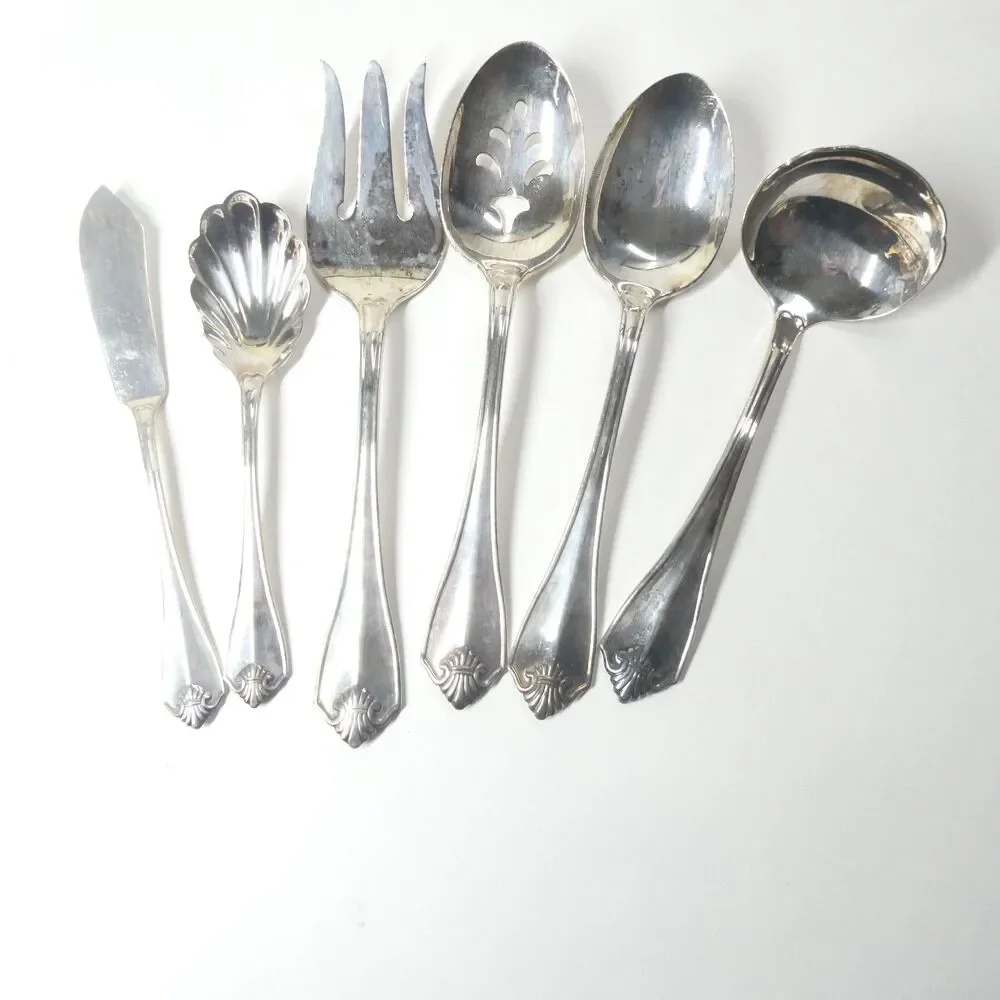Oneida lot flatware