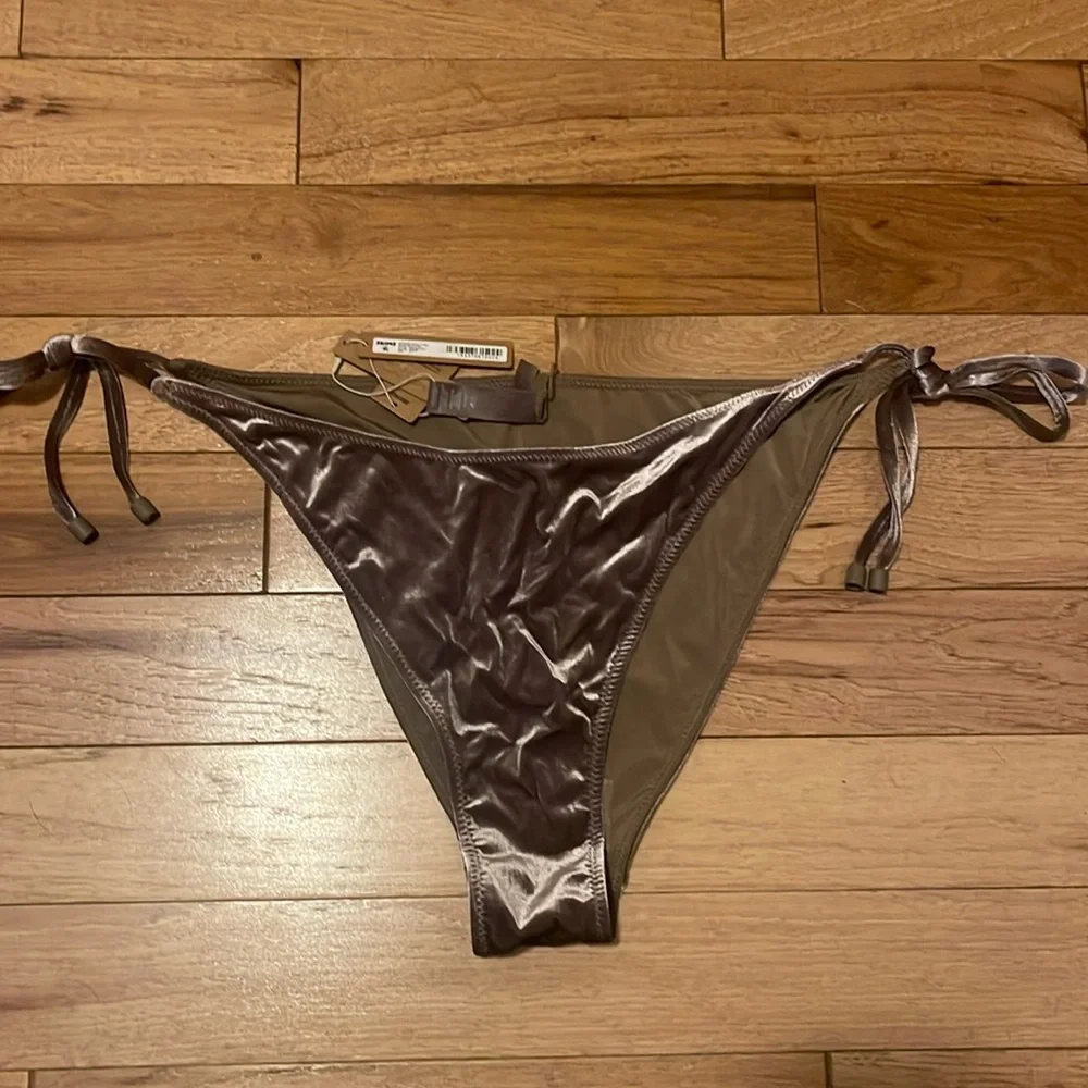 SKIMS textured bikini