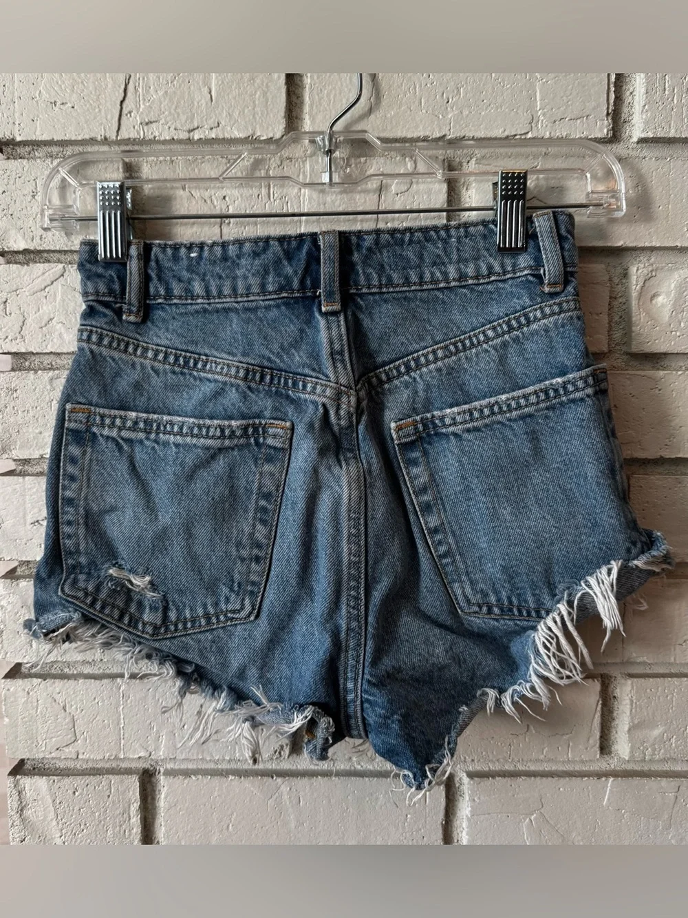 Zara classic distressed