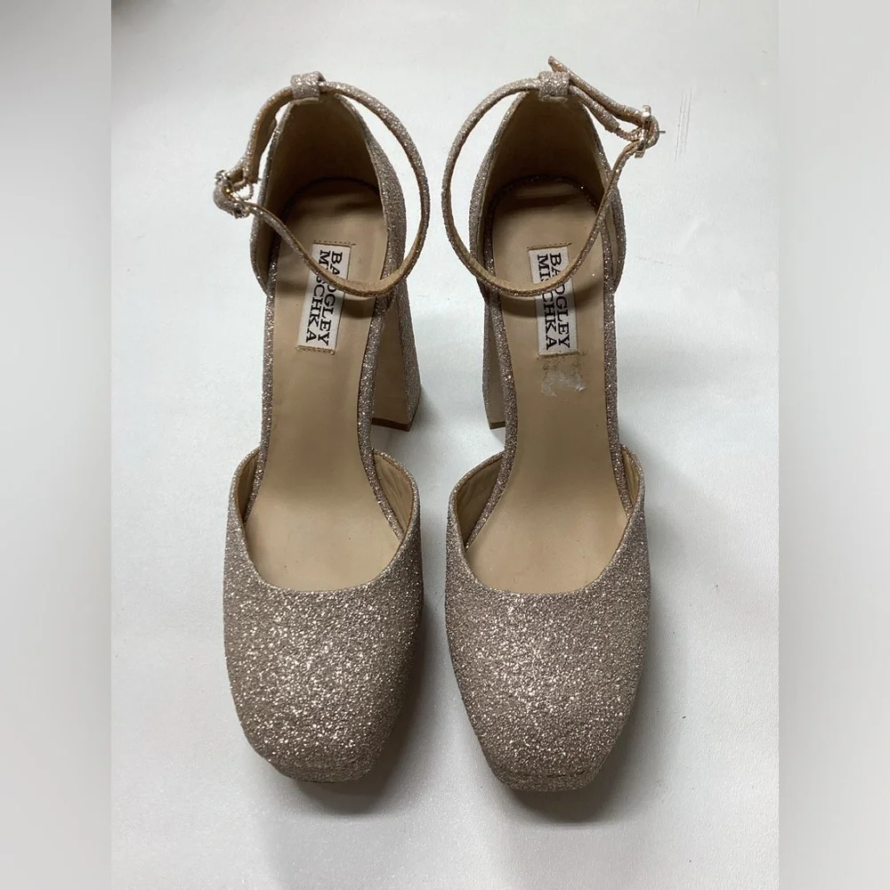 Badgley Mischka turn heads