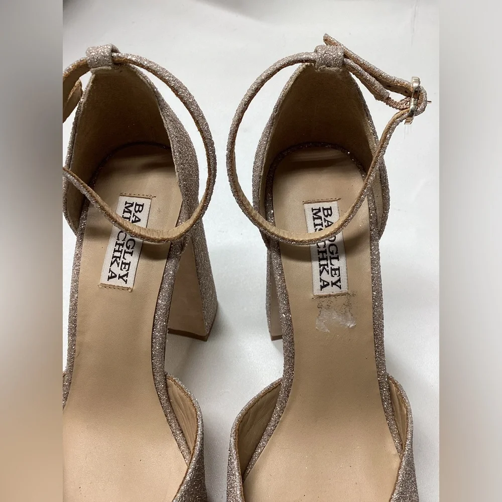 Badgley Mischka turn heads