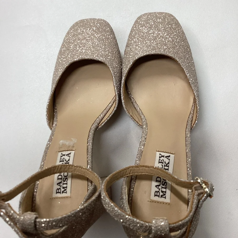Badgley Mischka turn heads