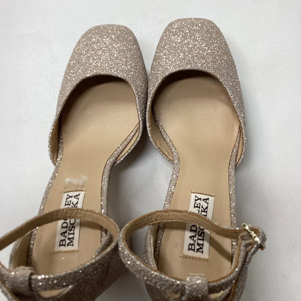 Badgley Mischka turn heads