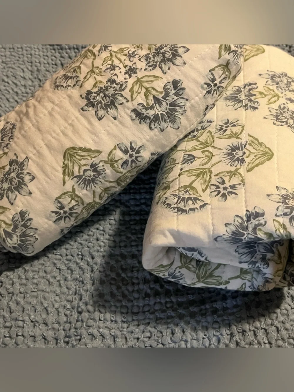 Willow Roads crisp white