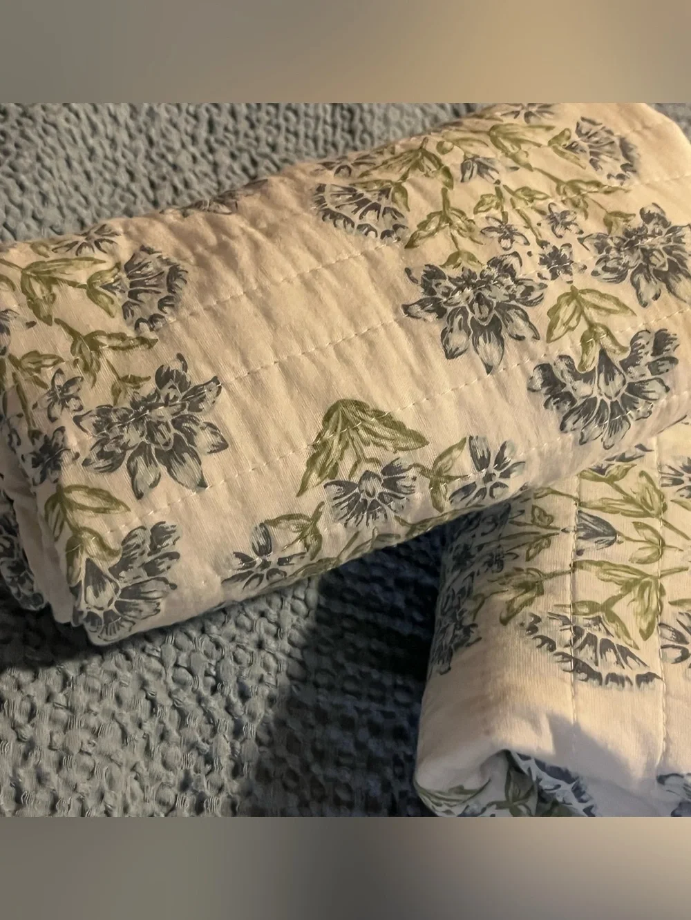 Willow Roads crisp white
