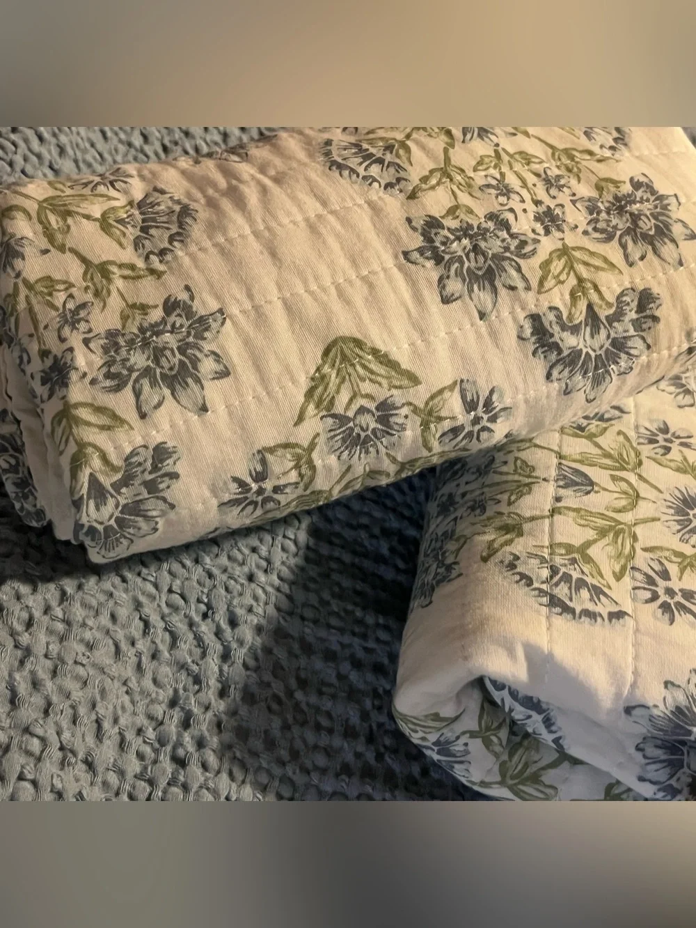 Willow Roads crisp white