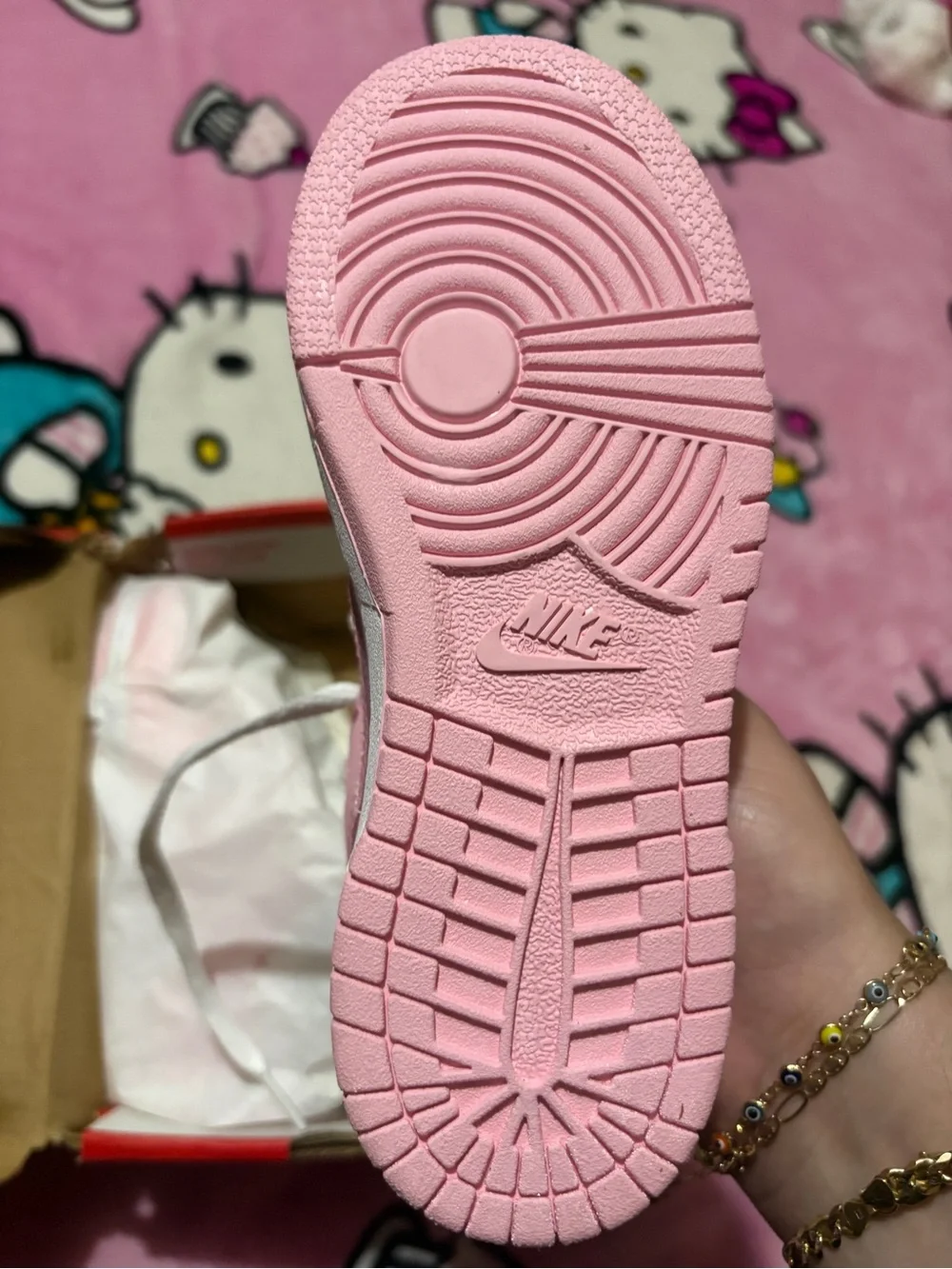 Nike sporty look