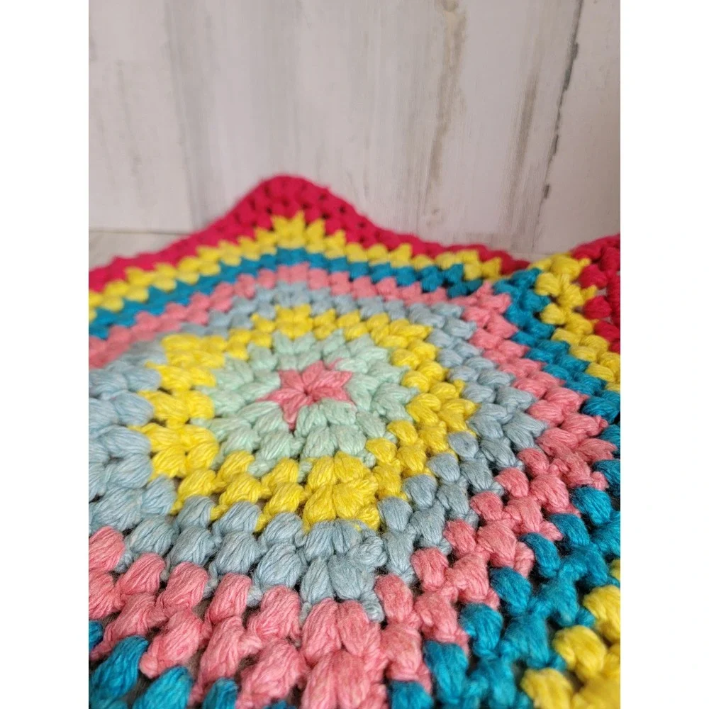 N/A vintage crochet