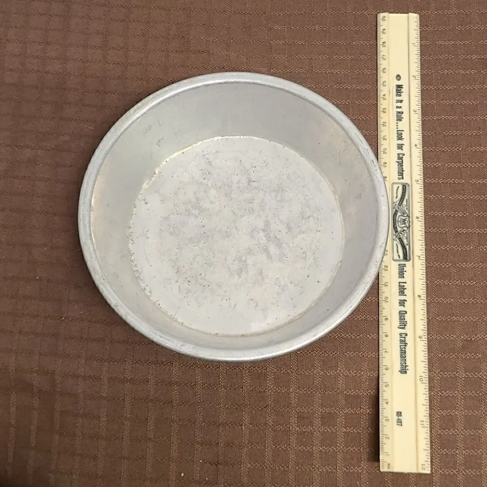 Regal Aluminum and miscellaneous pans take look
