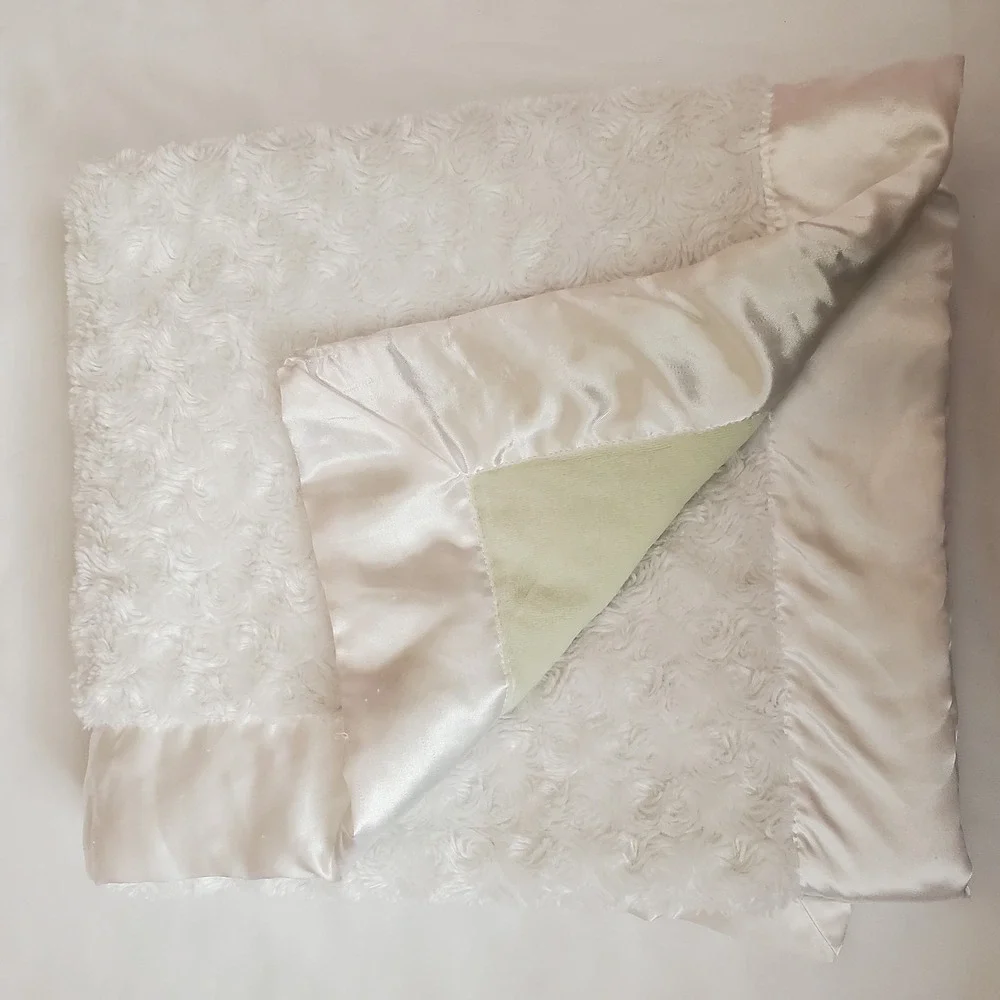 BABY ASPEN White Rosette Satin‎ Trim Plush Baby Blanket Soft Green  Back