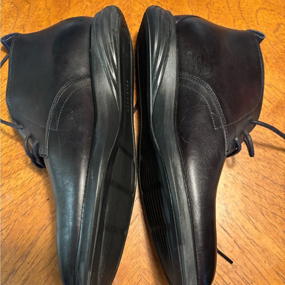 Cole Haan model smooth style