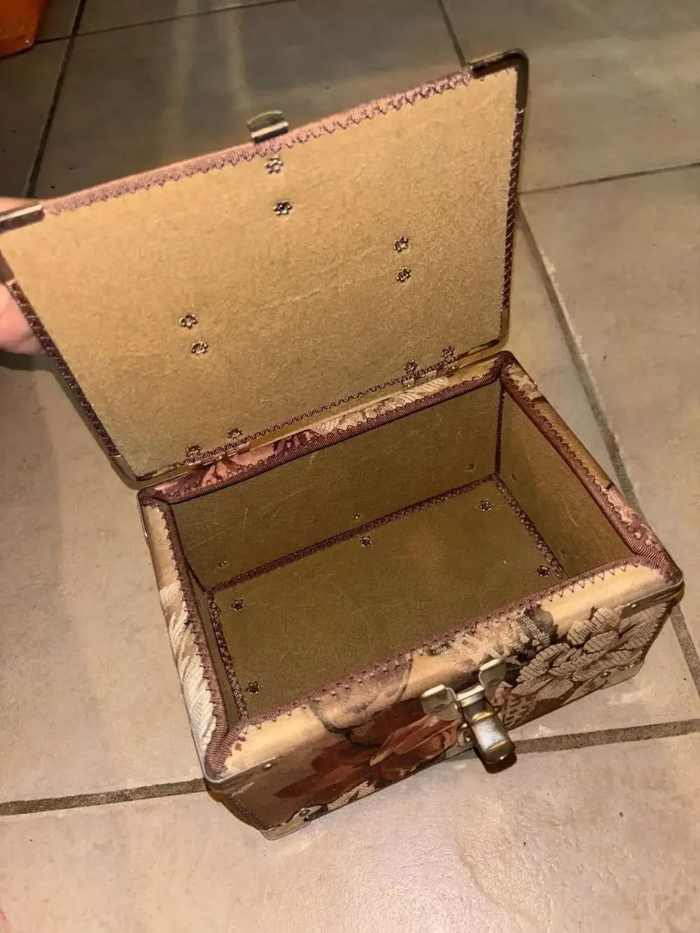 Unbranded vintage floral
